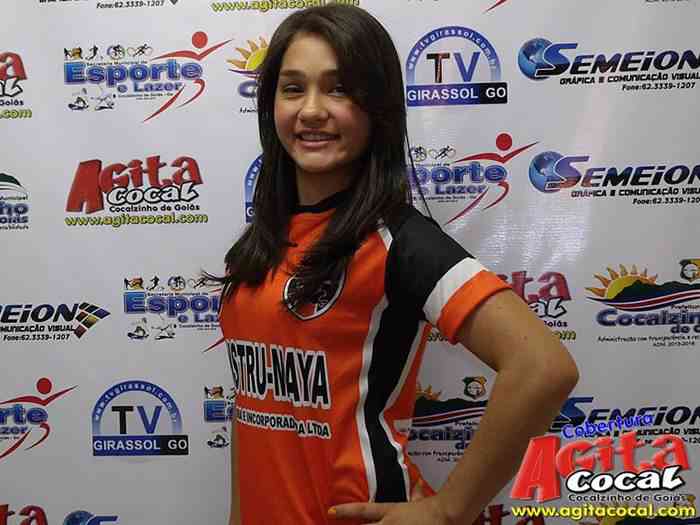 Desfile das Candidatas  Musa do Campeonato Municipal 2013 e Apresentao Uniformes