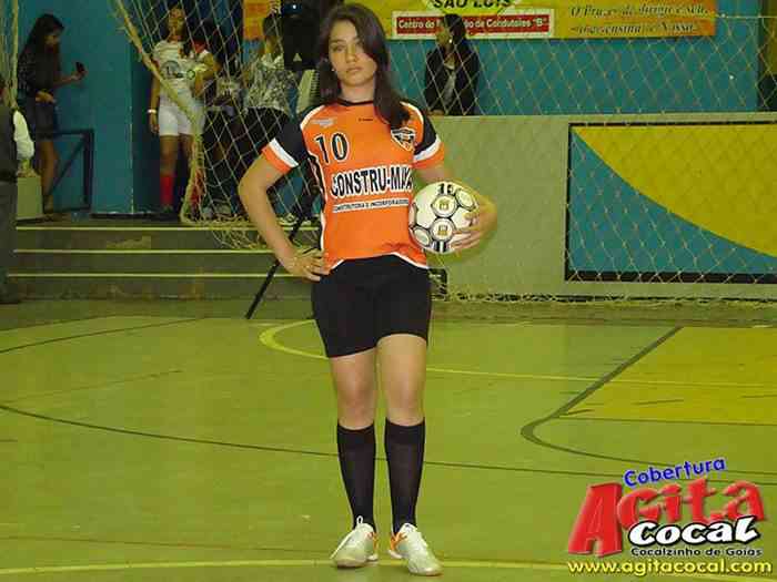 Desfile das Candidatas  Musa do Campeonato Municipal 2013 e Apresentao Uniformes
