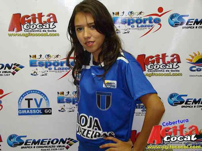 Desfile das Candidatas  Musa do Campeonato Municipal 2013 e Apresentao Uniformes