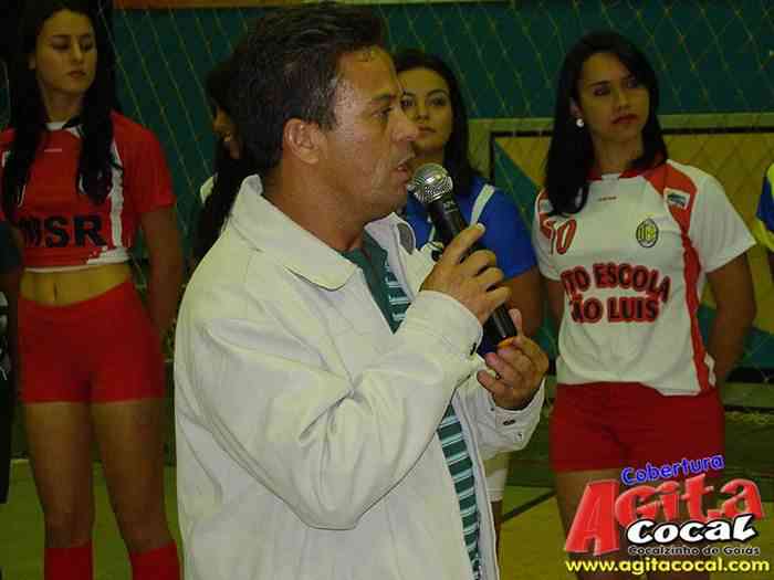 Desfile das Candidatas  Musa do Campeonato Municipal 2013 e Apresentao Uniformes