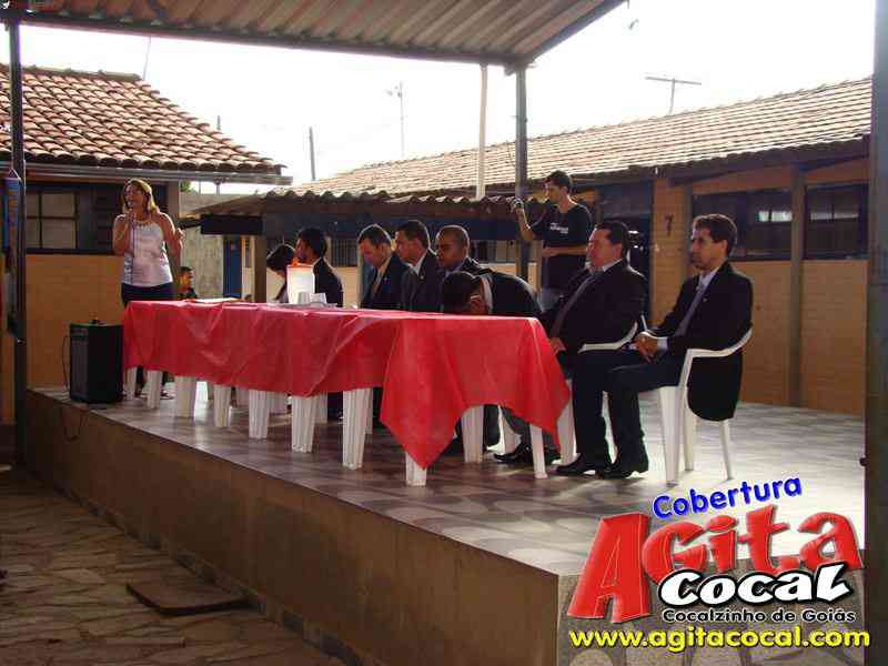 Escola M do Carmo Guirra e Valdir Rezende (Girassol)