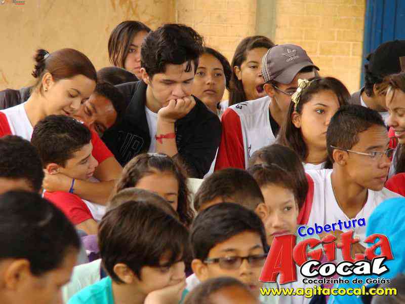Escola M do Carmo Guirra e Valdir Rezende (Girassol)