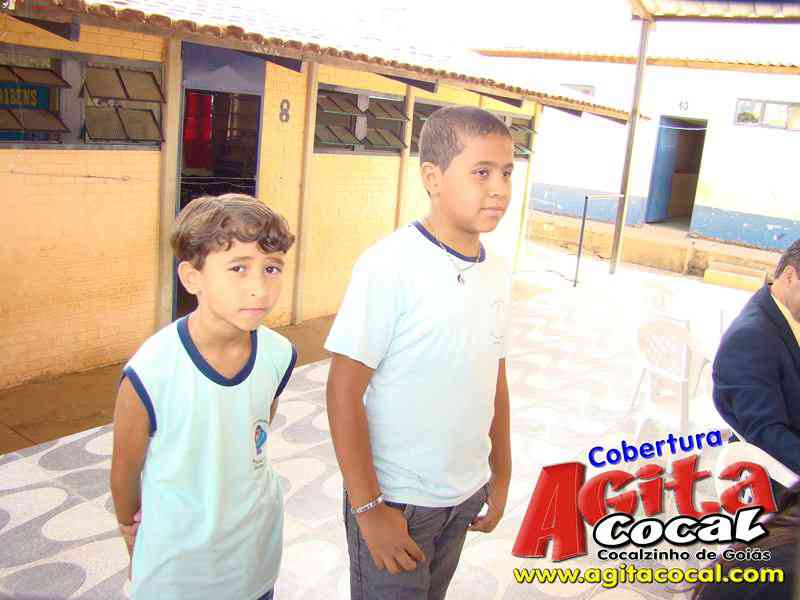 Escola M do Carmo Guirra e Valdir Rezende (Girassol)