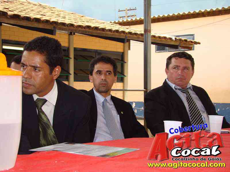 Escola M do Carmo Guirra e Valdir Rezende (Girassol)