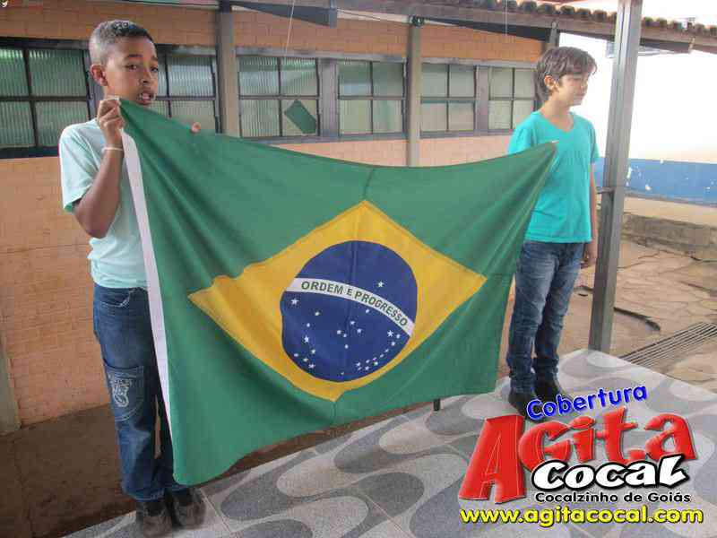 Escola M do Carmo Guirra e Valdir Rezende (Girassol)