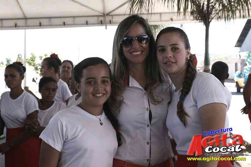 Desfile - 24 Aniversario de Cocalzinho