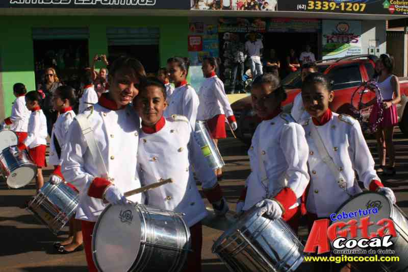 Desfile - 24 Aniversario de Cocalzinho