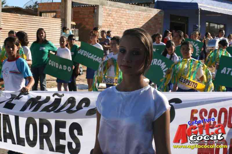 Desfile - 24 Aniversario de Cocalzinho
