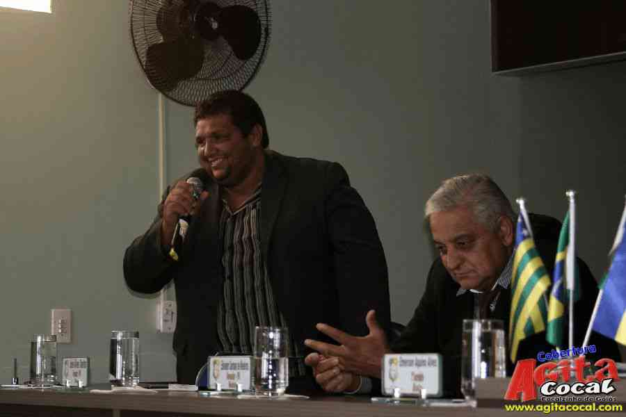 Alunos do Projeto Justia Educacional: ?Conhecer os Poderes?.