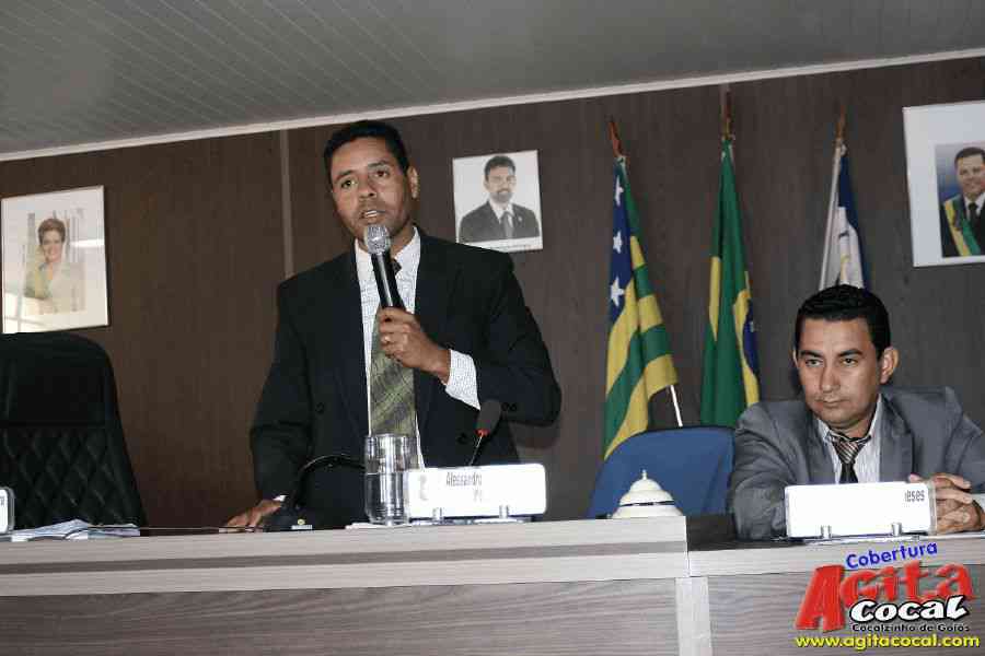 Alunos do Projeto Justia Educacional: ?Conhecer os Poderes?.