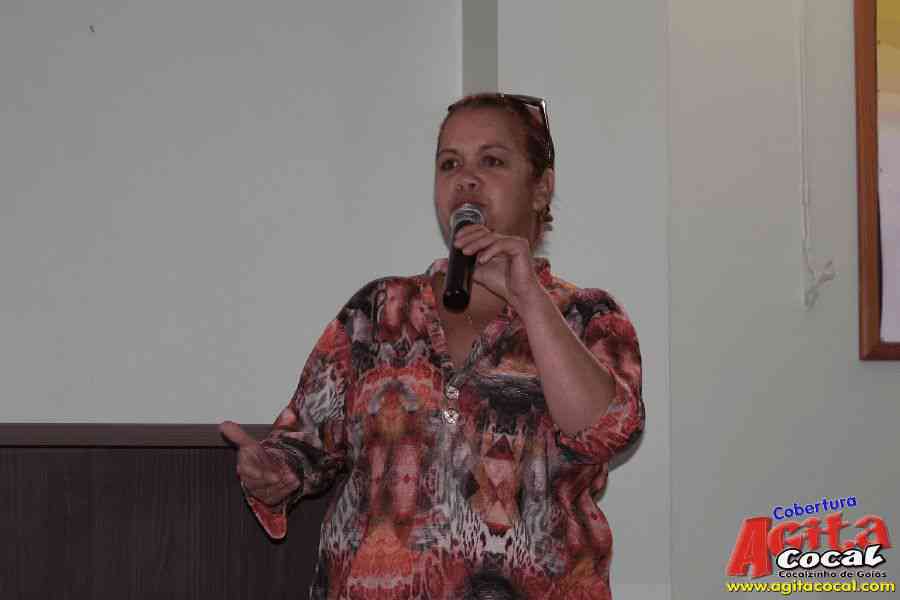 Alunos do Projeto Justia Educacional: ?Conhecer os Poderes?.