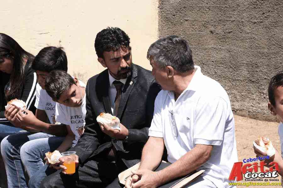 Alunos do Projeto Justia Educacional: ?Conhecer os Poderes?.