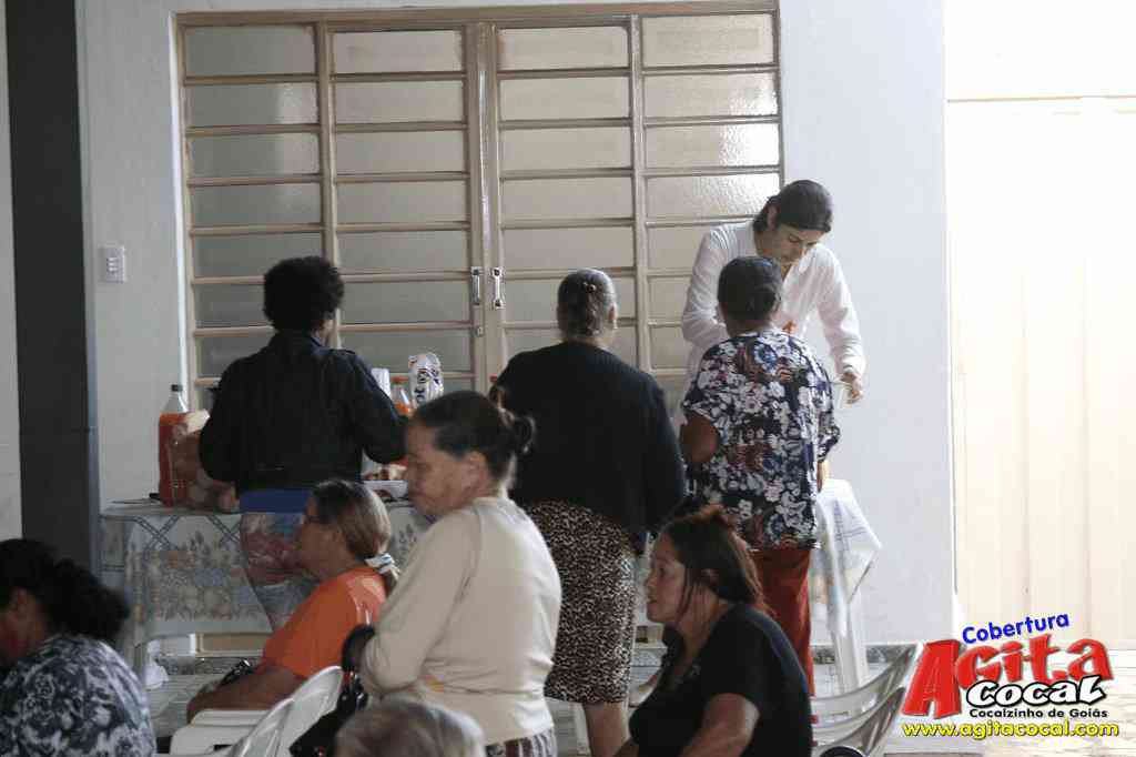 Grupo PSF comemora dia do idoso em Cocalzinho - 2014