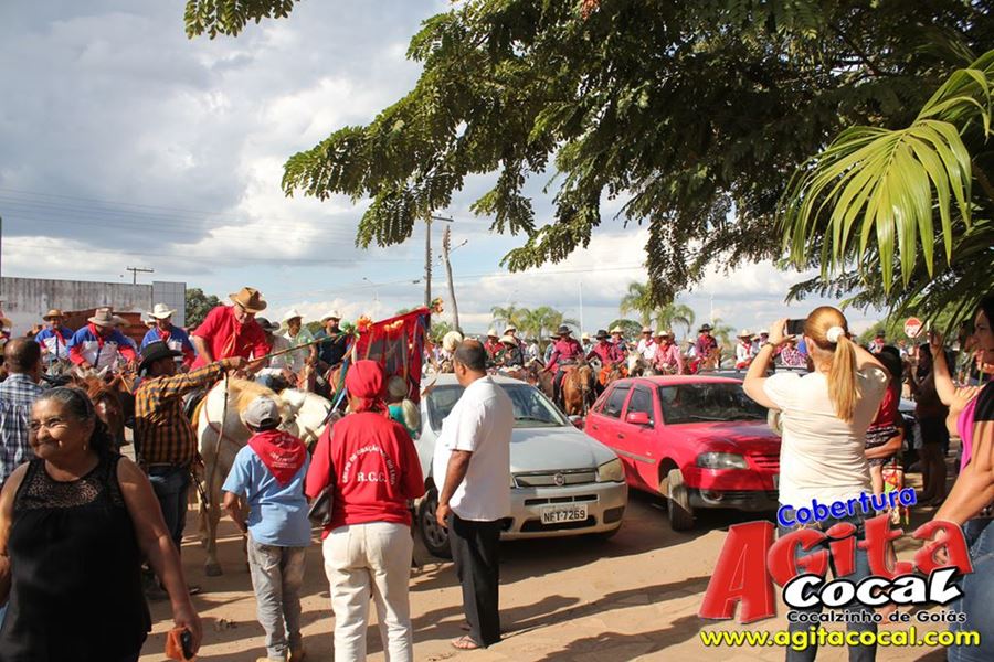 Entrega da Folia do Divino Esprito Santo