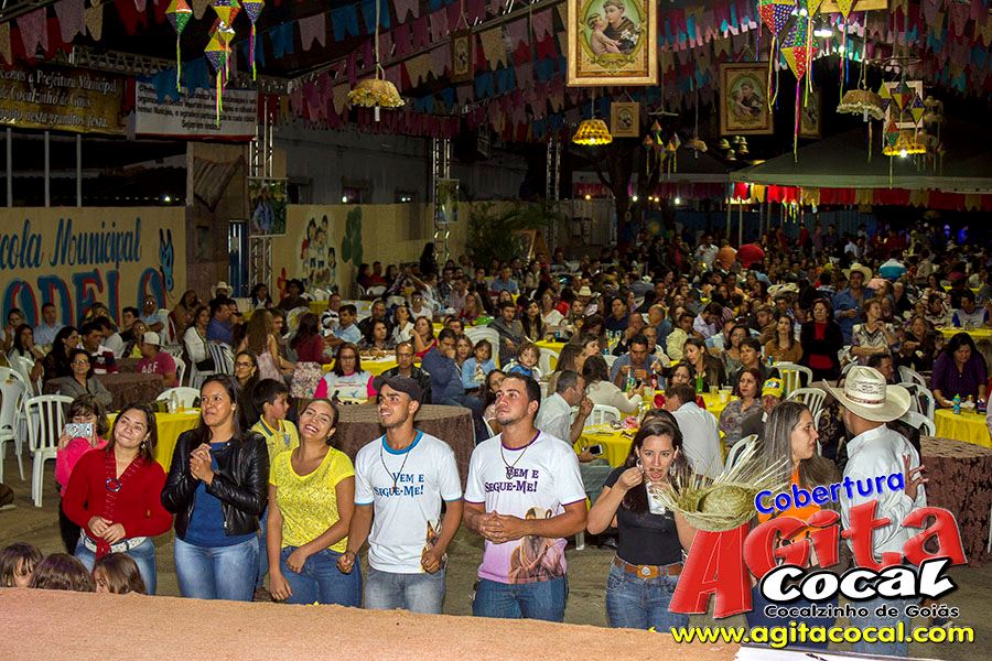Cantores de Deus (Barraca da Famlia)