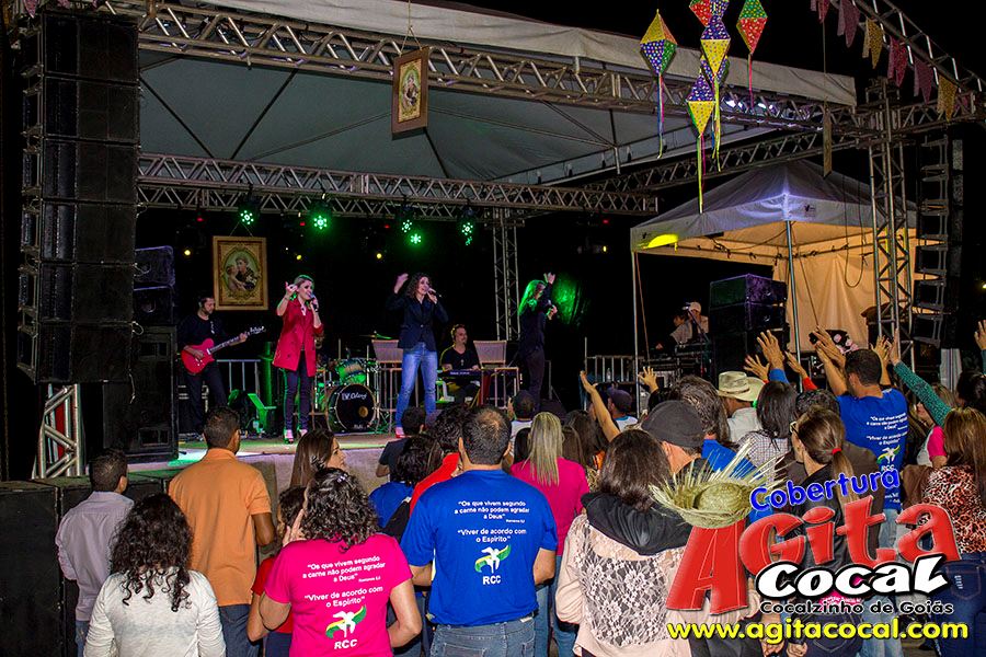 Cantores de Deus (Barraca da Famlia)