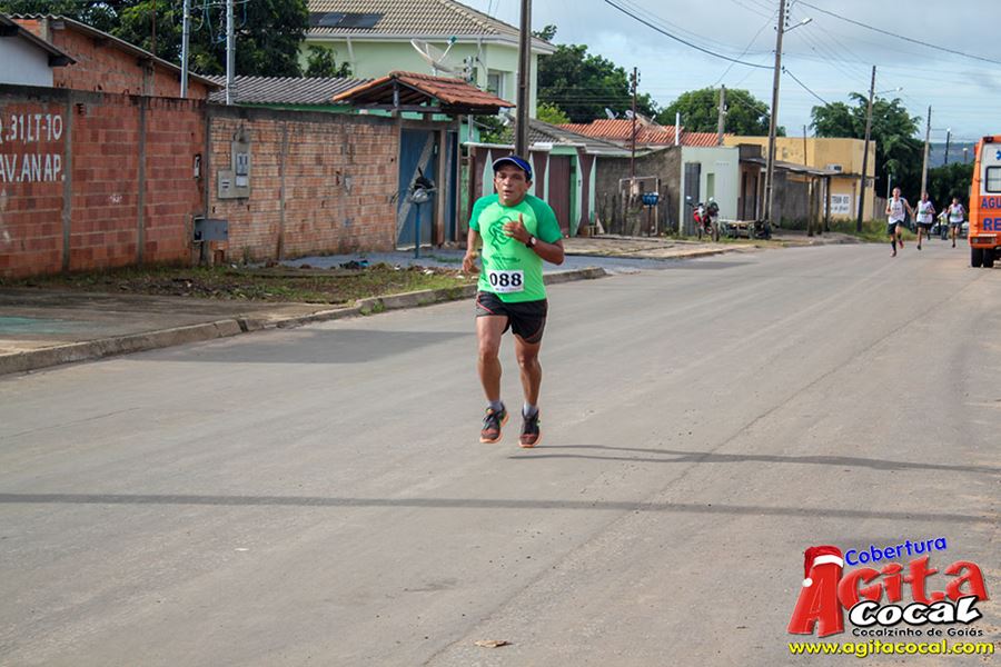 1 Corrida e Caminhada Solidria