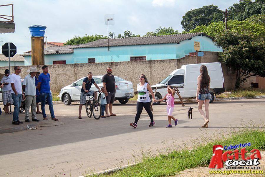 1 Corrida e Caminhada Solidria