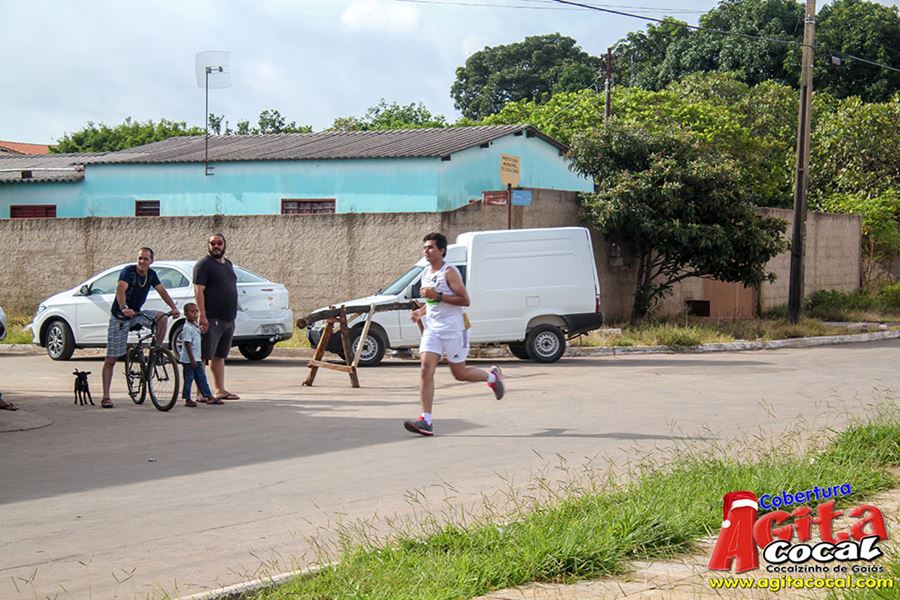 1 Corrida e Caminhada Solidria