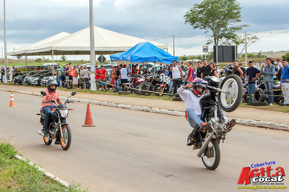 1 Arrancado de motos de Cocalzinho (Album 1/2)