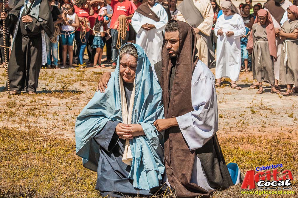 Via Sacra pelas ruas de Cocalzinho