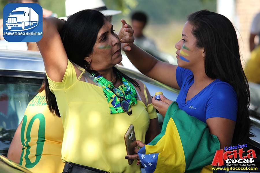 Passeata de Apoio aos Caminhoneiros de Cocalzinho
