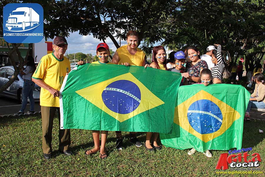 Passeata de Apoio aos Caminhoneiros de Cocalzinho