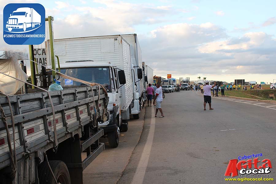 Passeata de Apoio aos Caminhoneiros de Cocalzinho