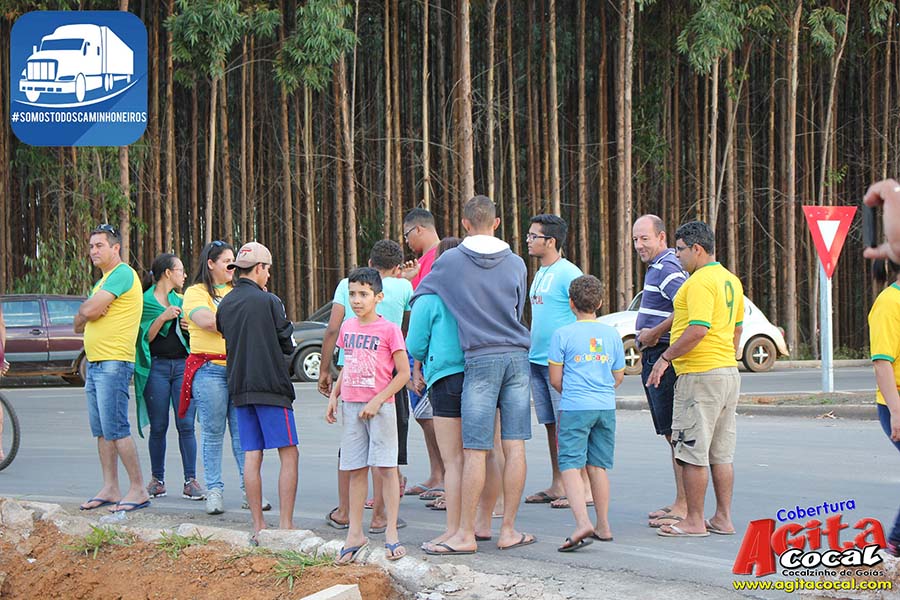 Passeata de Apoio aos Caminhoneiros de Cocalzinho