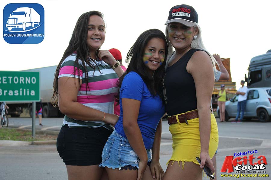 Passeata de Apoio aos Caminhoneiros de Cocalzinho
