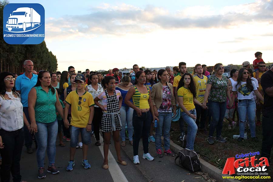 Passeata de Apoio aos Caminhoneiros de Cocalzinho