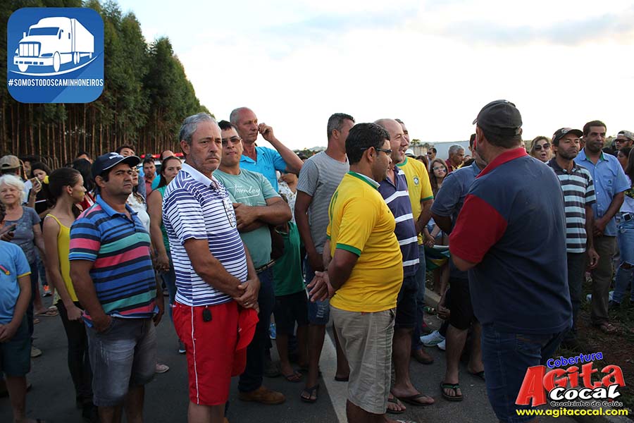 Passeata de Apoio aos Caminhoneiros de Cocalzinho