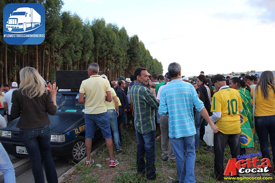Passeata de Apoio aos Caminhoneiros de Cocalzinho