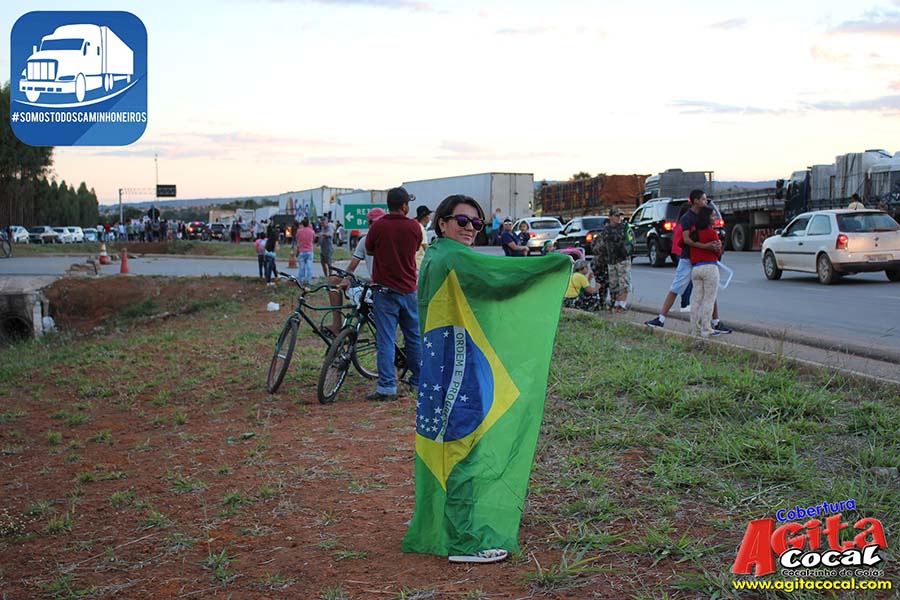 Passeata de Apoio aos Caminhoneiros de Cocalzinho