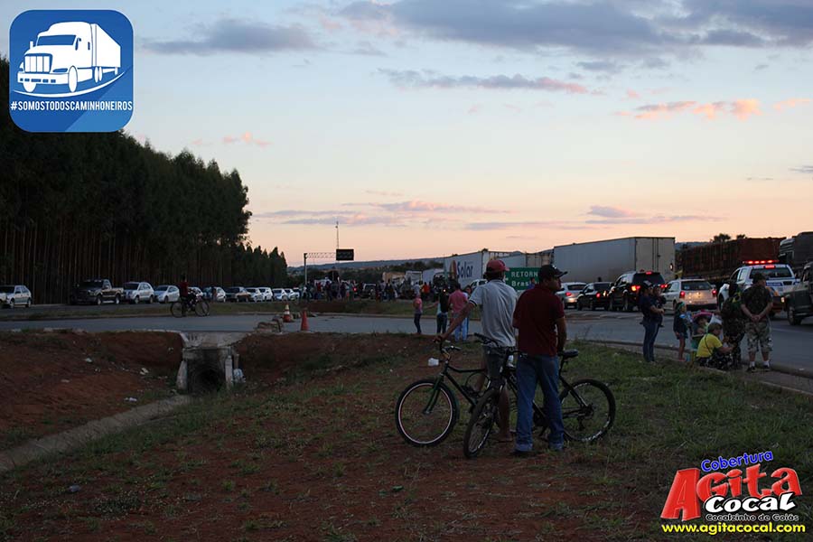Passeata de Apoio aos Caminhoneiros de Cocalzinho
