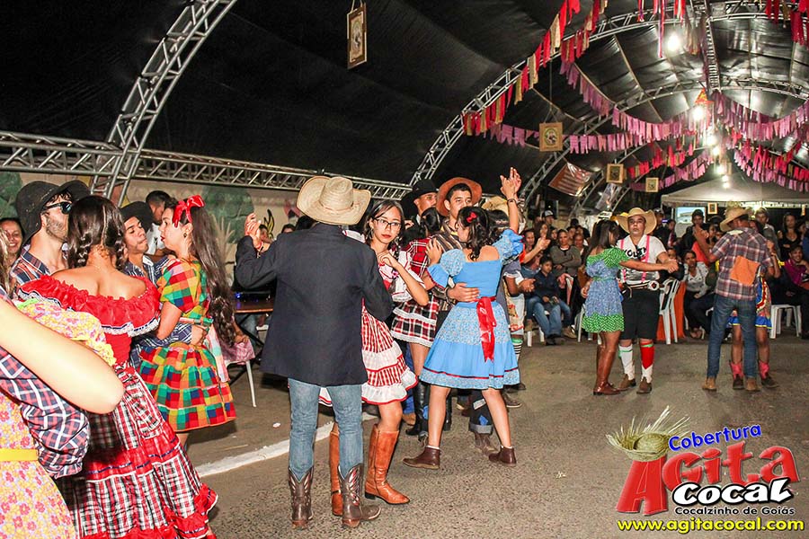 Festa de St Antnio (Arrai do Grupo Jovens para Cristo e Show de Calouros)