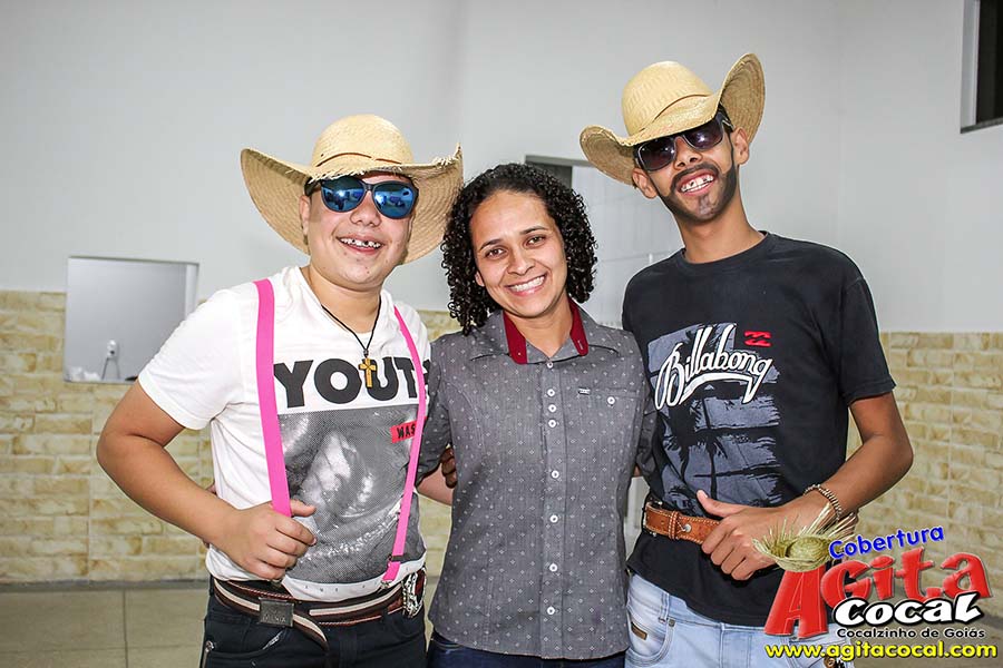 Festa de St Antnio (Arrai do Grupo Jovens para Cristo e Show de Calouros)