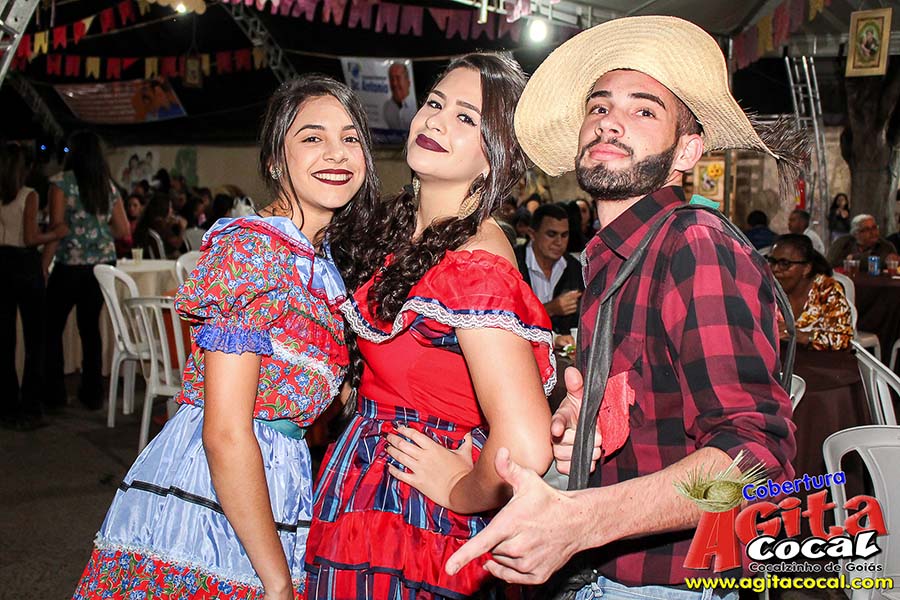Festa de St Antnio (Arrai do Grupo Jovens para Cristo e Show de Calouros)