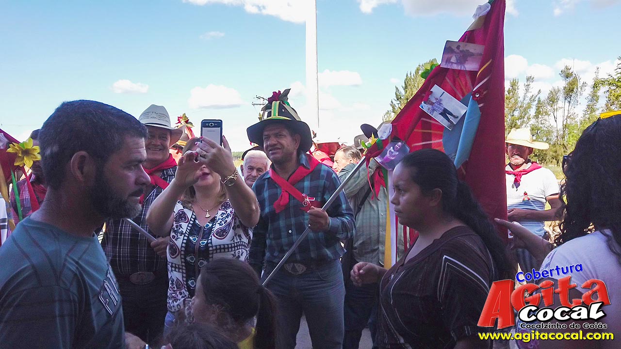 Entrega da Folia do Divino Esprito Santo em: 02/06/2019
