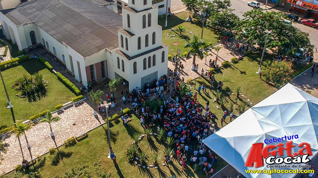 Entrega da Folia do Divino Esprito Santo em: 02/06/2019