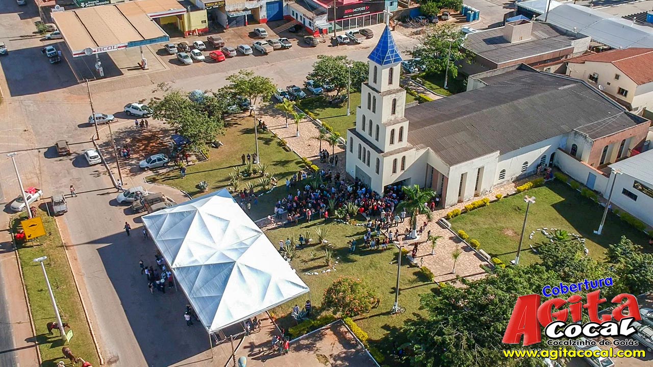 Entrega da Folia do Divino Esprito Santo em: 02/06/2019