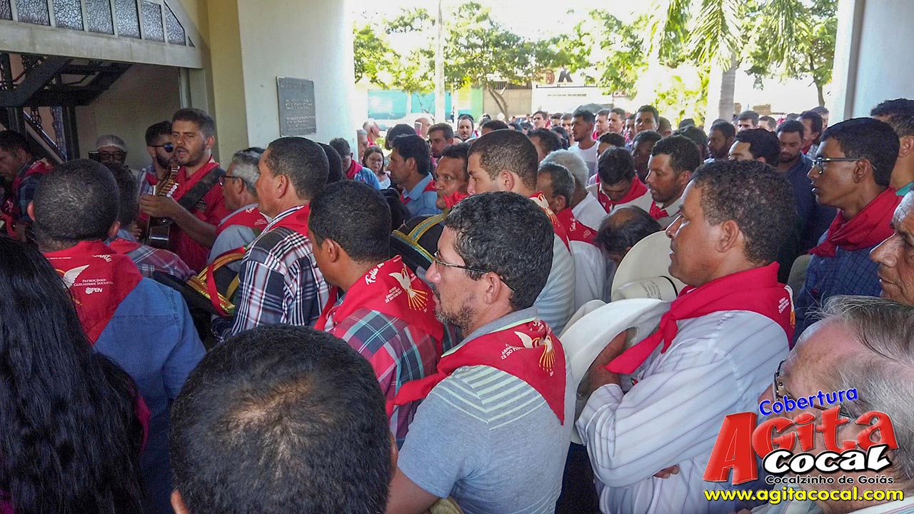 Entrega da Folia do Divino Esprito Santo em: 02/06/2019